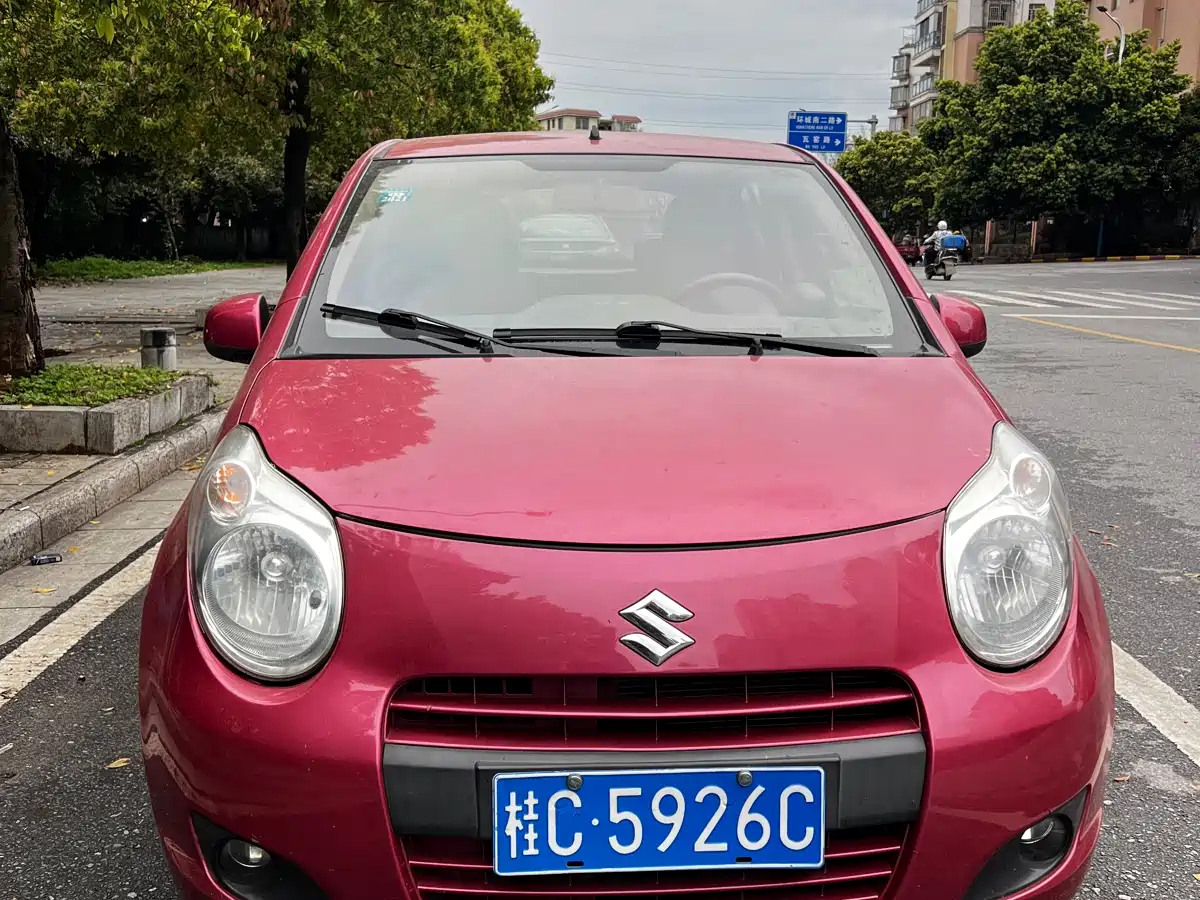 Фото 3 - Suzuki Alto