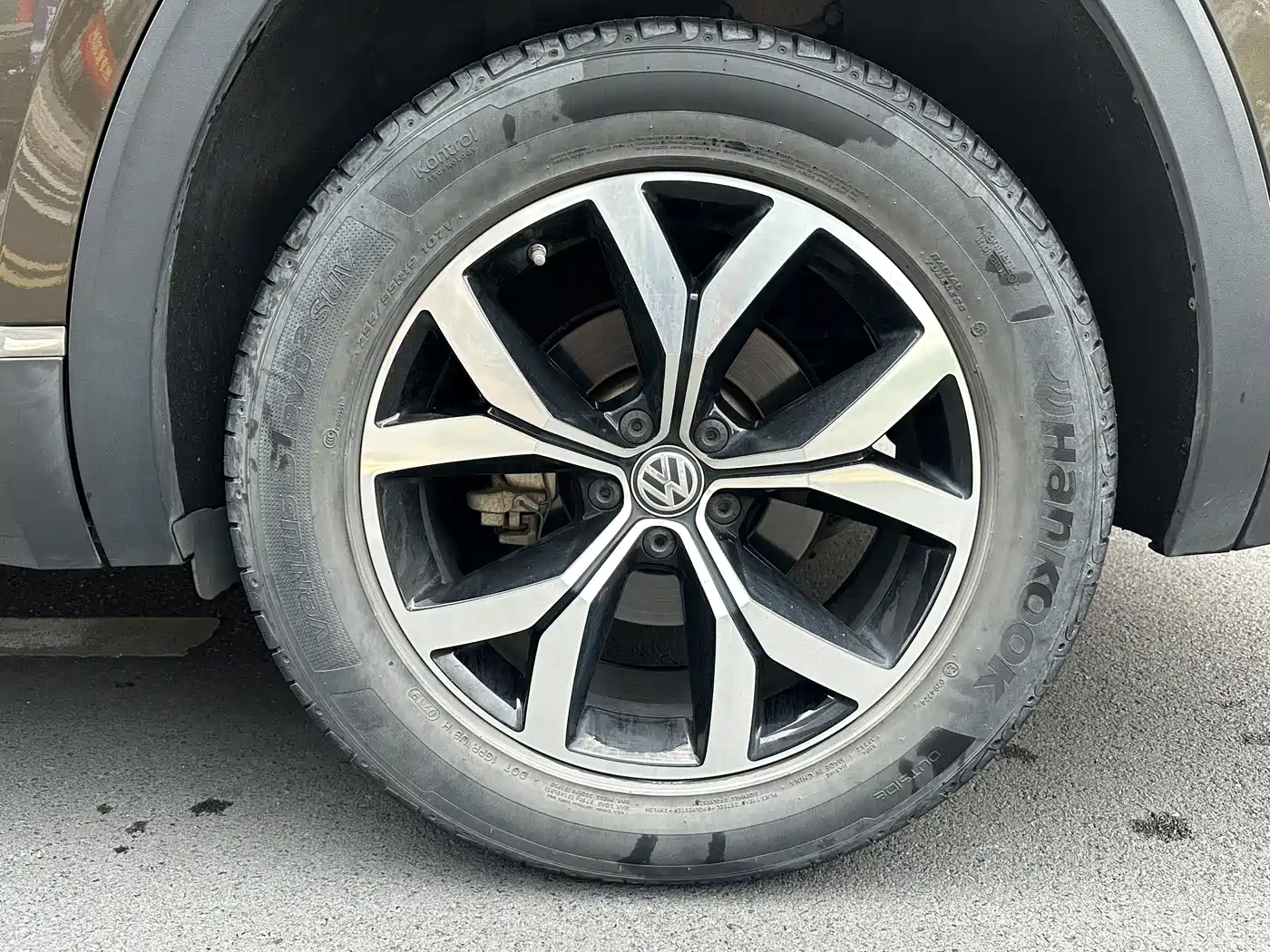 Volkswagen Teramont 2019 530 V6 4WD Luxury Edition China VI фото 9