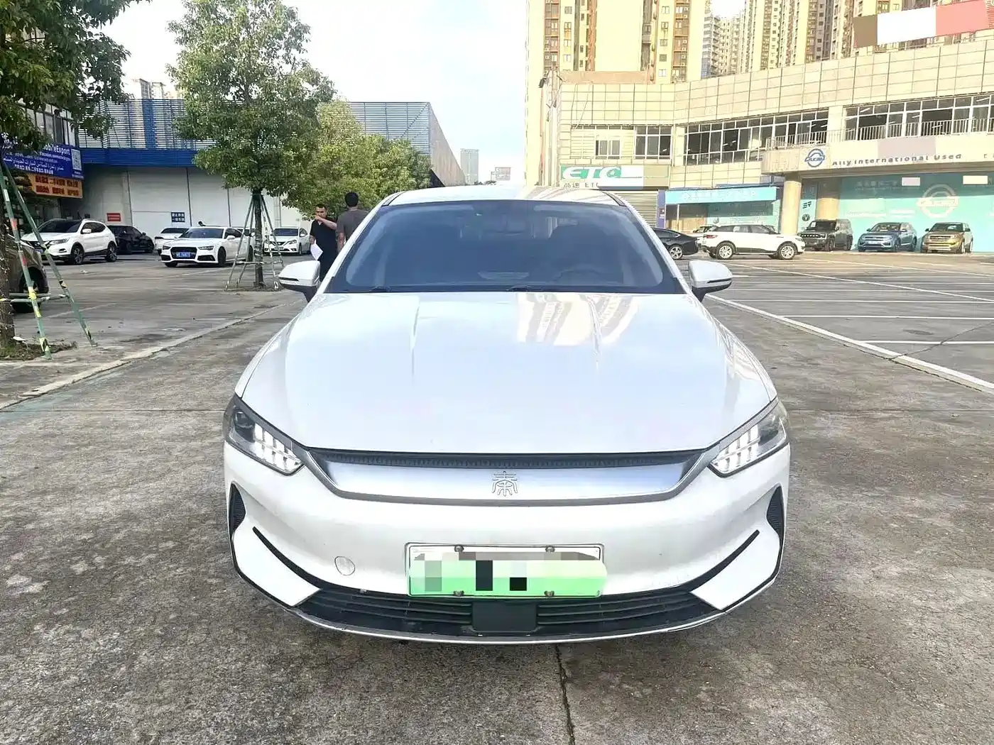 Фото 2 - BYD Qin PLUS