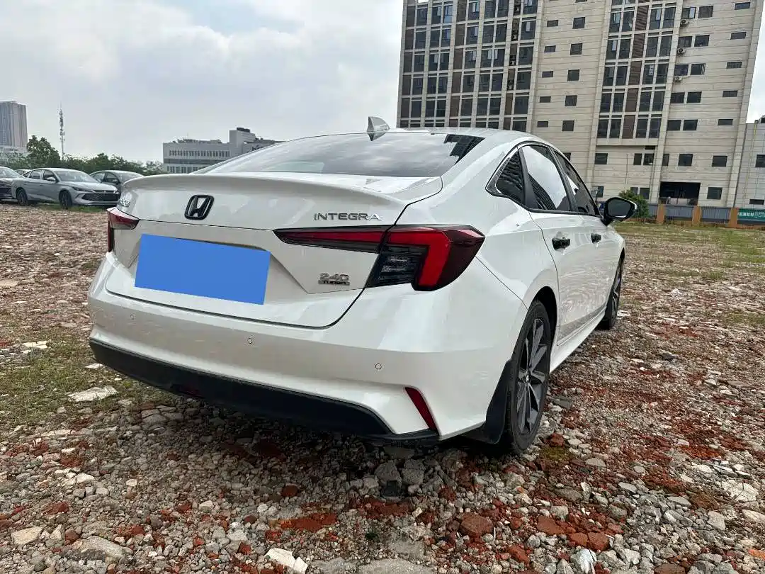 Honda Integra 2024 2023 240TURBO CVT Luxury Edition