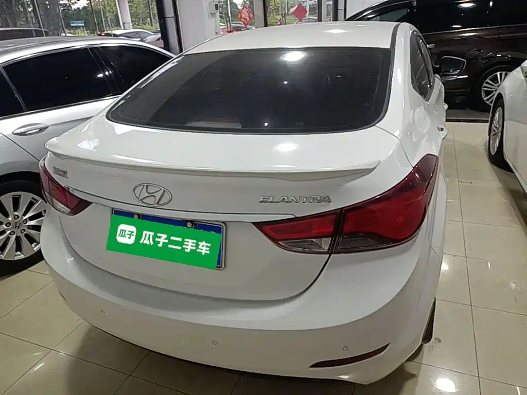 Hyundai Langdong 2016 1.6L Automatic Smart Edition фото 6