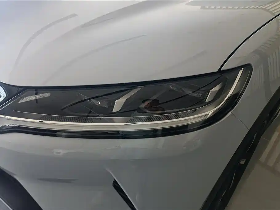 BYD Yuan UP 2024 401KM Leading Edition фото 5