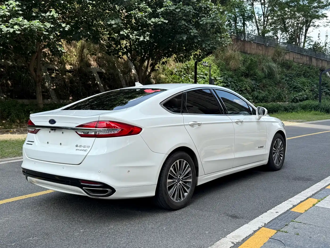 Ford Mondeo 2017 2.0L HEV Smart Premium Flagship фото 5
