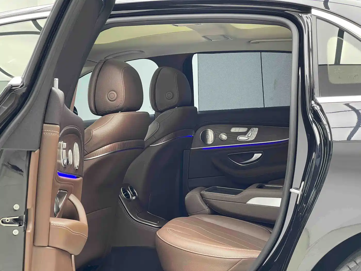 Mercedes-Benz E-Class 2023 E 300 L Luxury фото 6