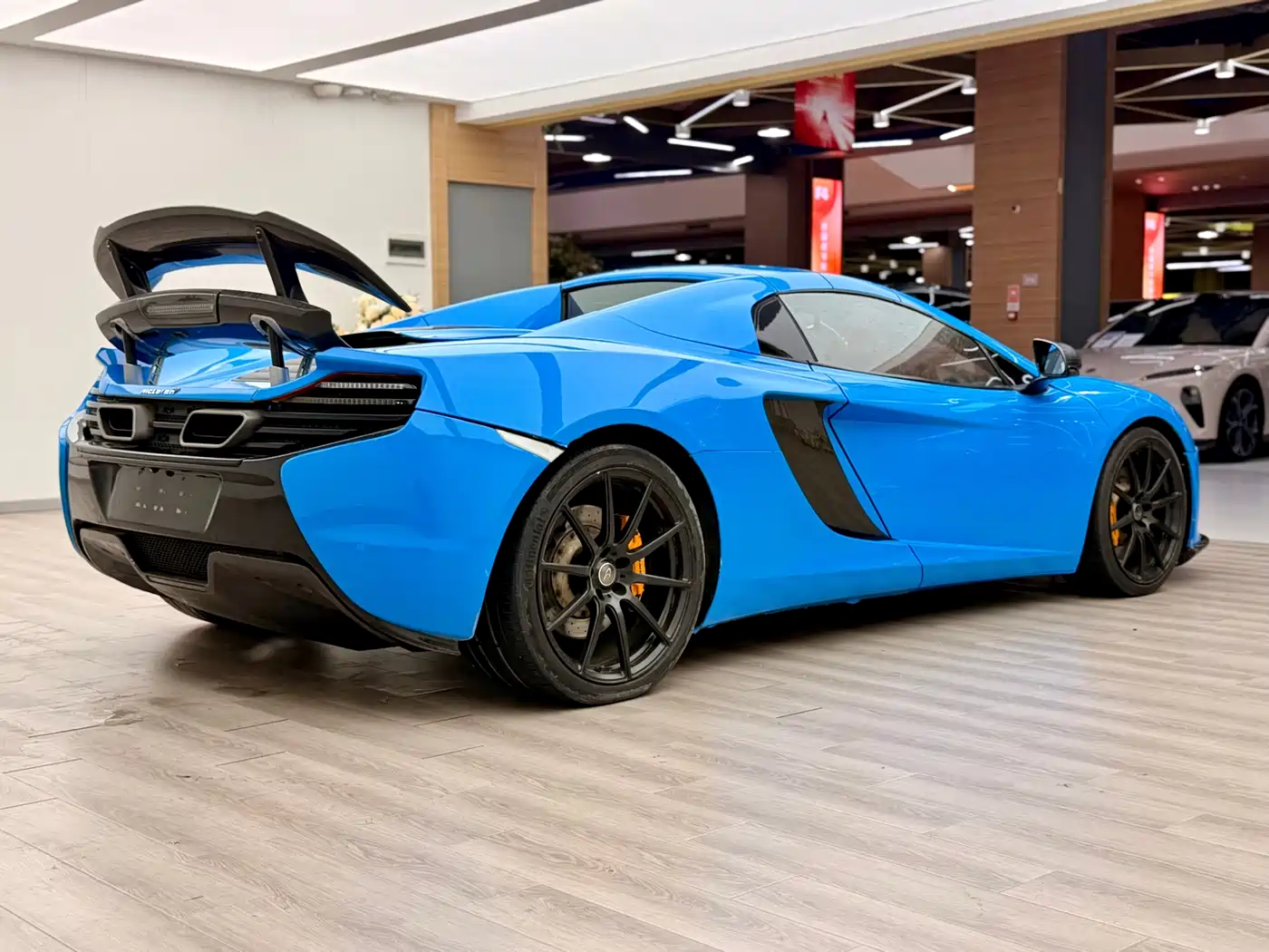 McLaren 12C 2013 3.8T SPIDER 50th Anniversary Edition фото 12