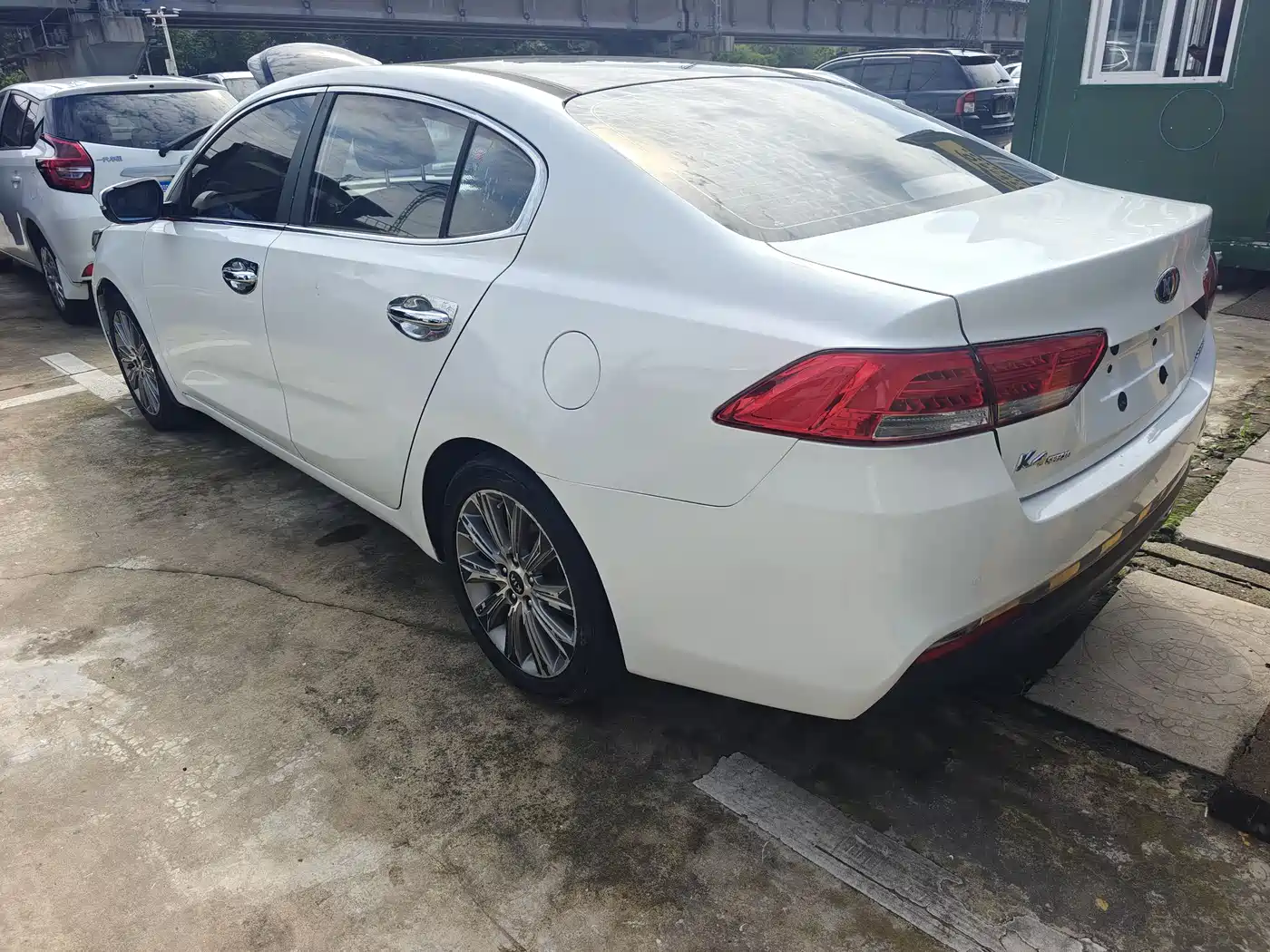 Kia K4 2015 1.8L Automatic DLX Special фото 5