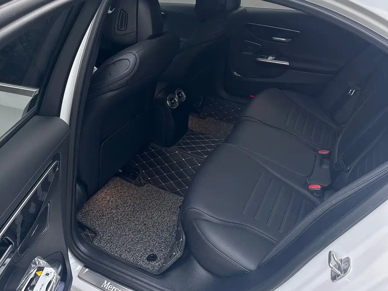 Mercedes-Benz C-Class 2024 Facelift III C 260 L Sport фото 11