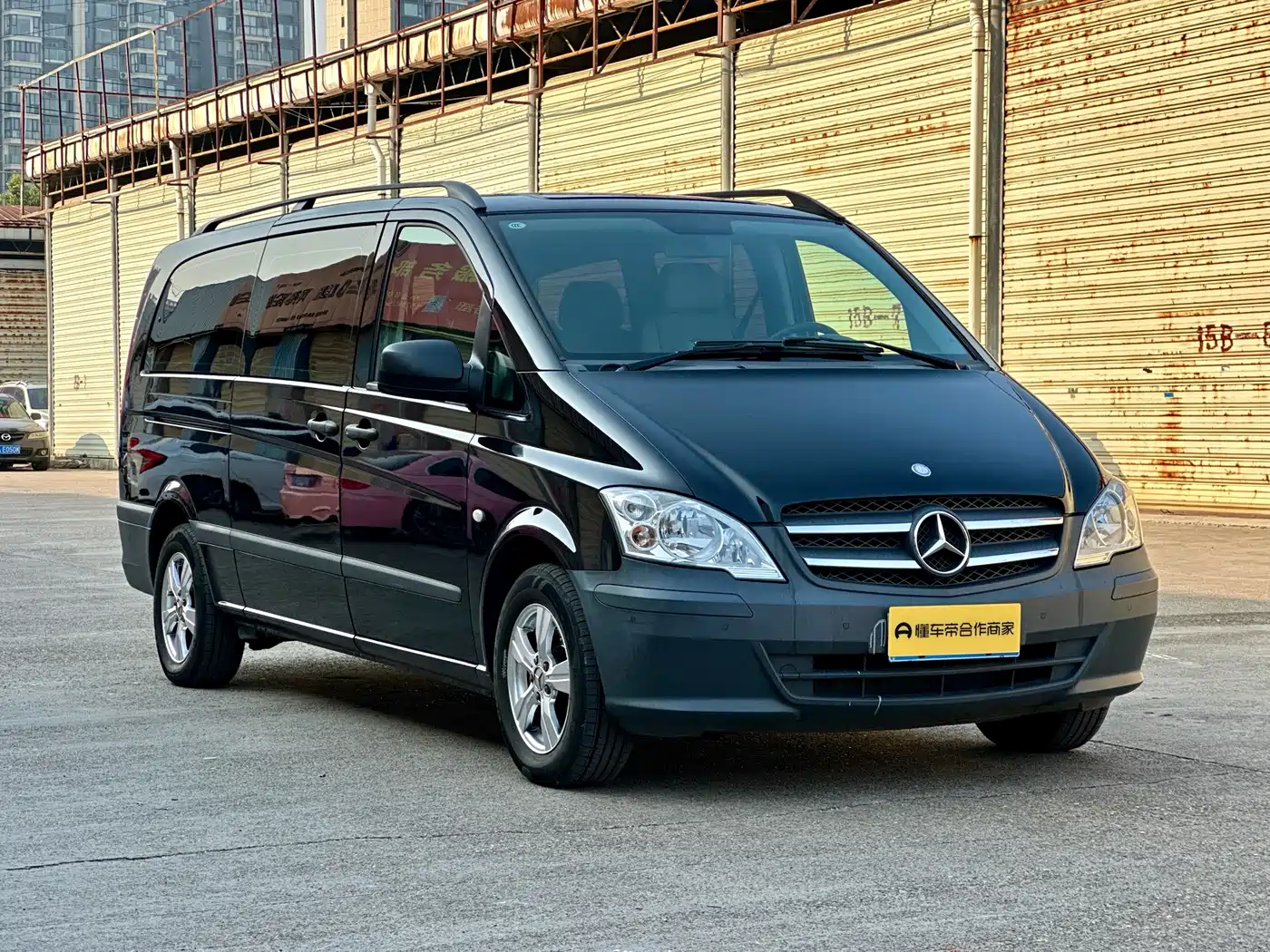 Mercedes-Benz Vito 2011 2.5L Business Edition фото 3