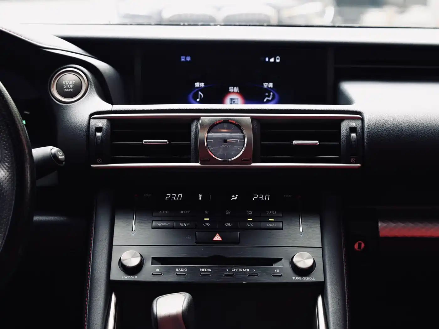 Lexus IS 2017 300 F SPORT фото 14
