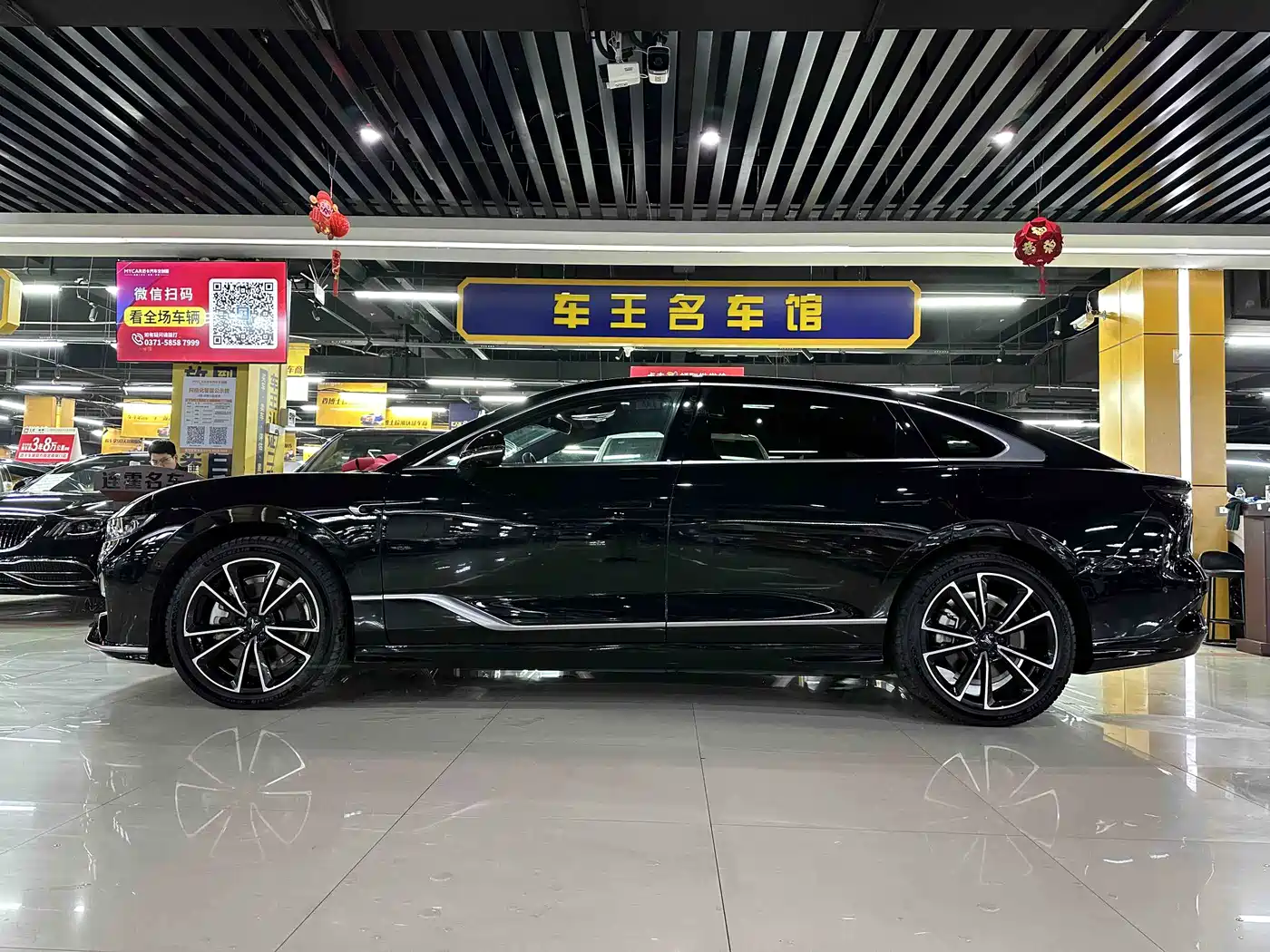 Voyah Auto VOYAH Zhuiguang 2024 PHEV AWD Ultra Long Range Flagship фото 4