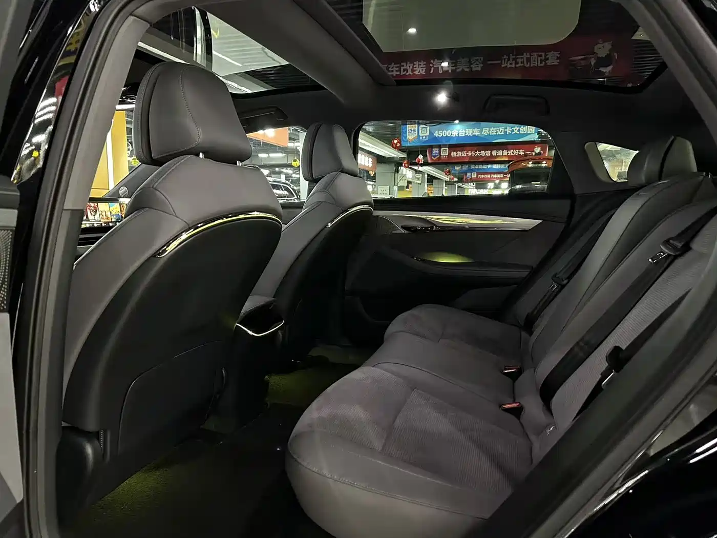 Voyah Auto VOYAH Zhuiguang 2024 PHEV AWD Ultra Long Range Flagship фото 15