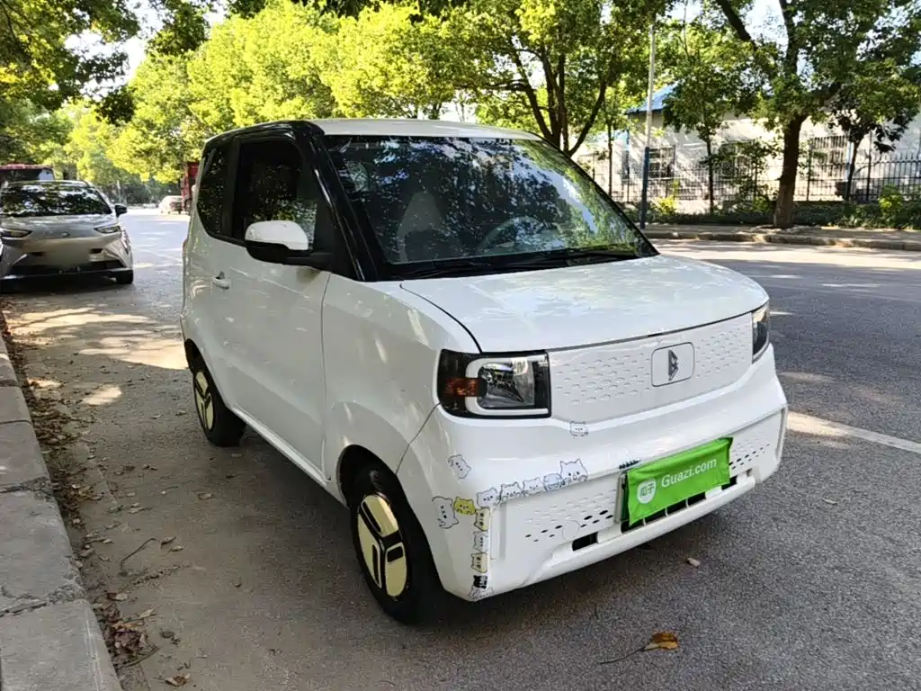 Lingbao Auto Lingbao Uni 2023 2022 Super Sweet Edition