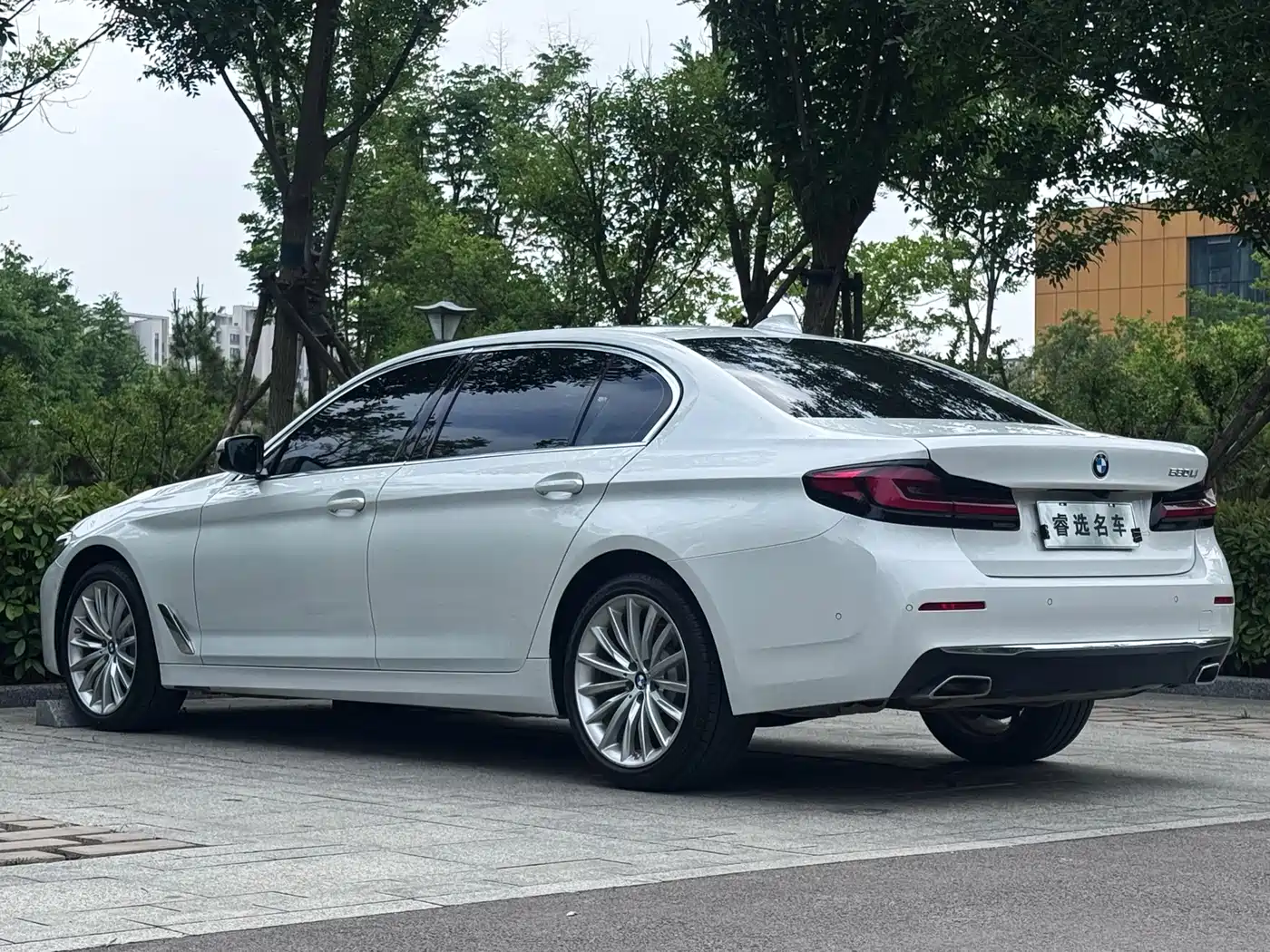 BMW 5 Series 2022 530Li Exclusive Luxury Package фото 6
