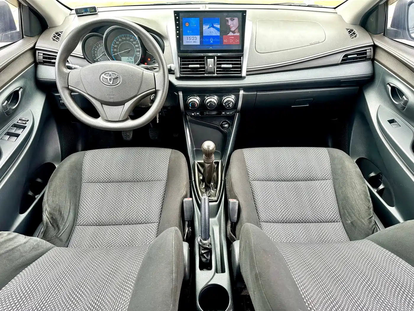 Toyota Vios 2016 1.5L Manual Zhi Zhen Xing Yao Edition фото 22