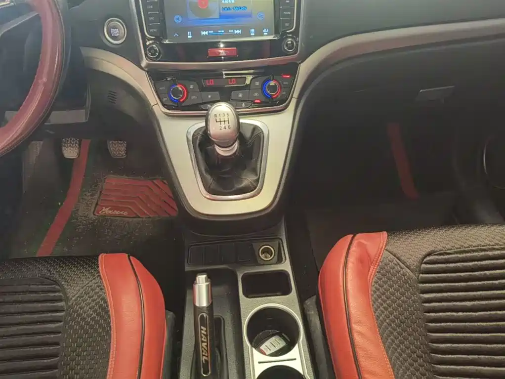 Haval M6 2018 1.5T Manual 2WD Elite фото 14