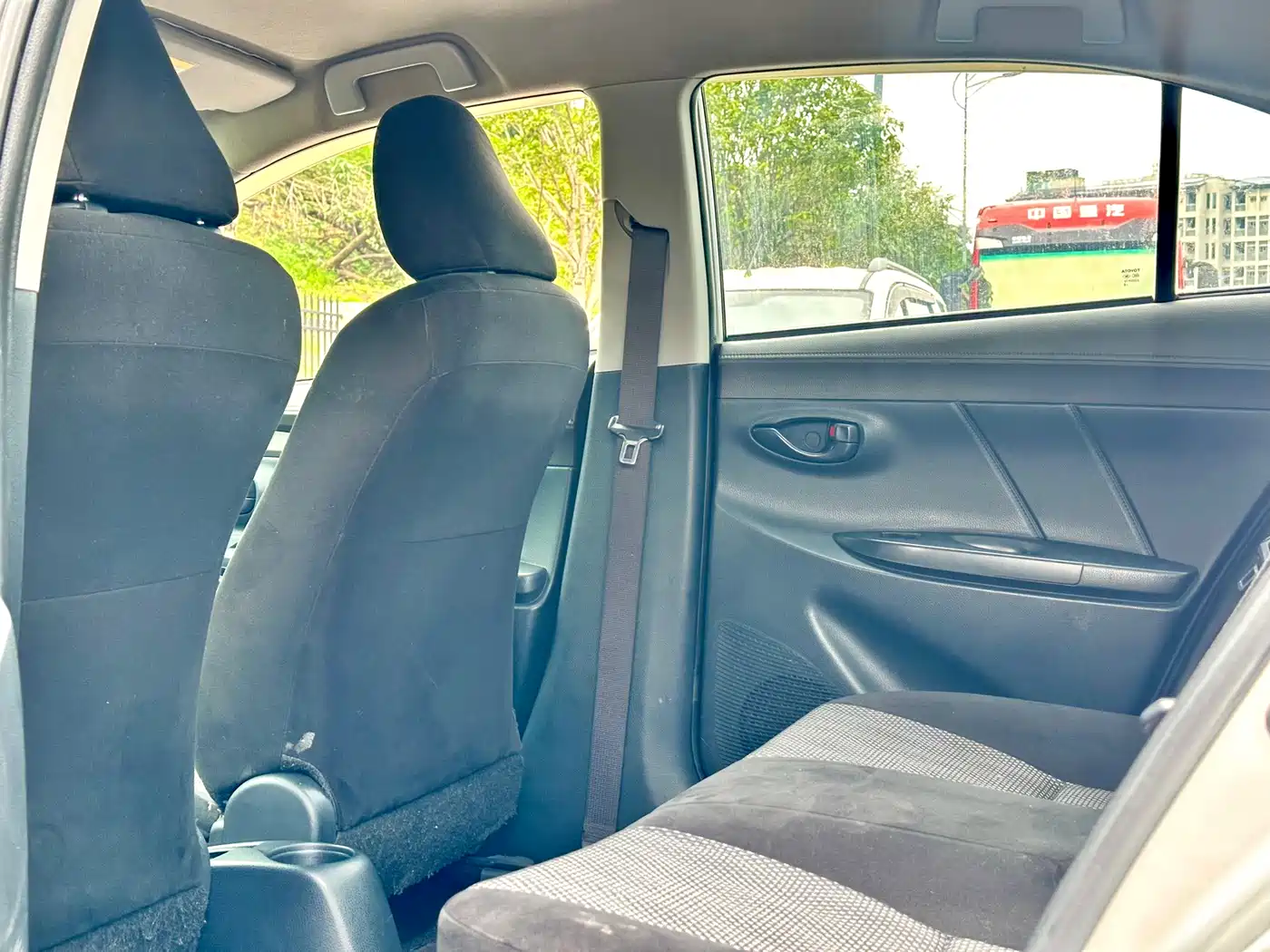 Toyota Vios 2016 1.5L Manual Zhi Zhen Xing Yao Edition фото 20