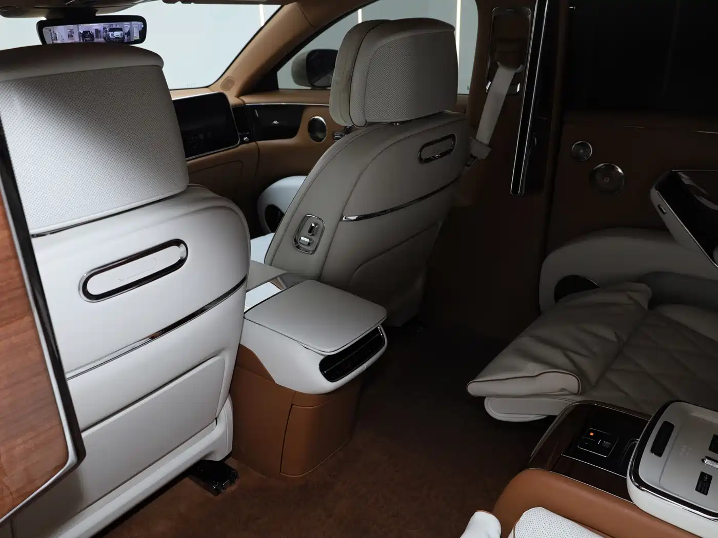 Zunjie S800 2025 2025 Model Extended Range Starlight Executive Edition 4-seater