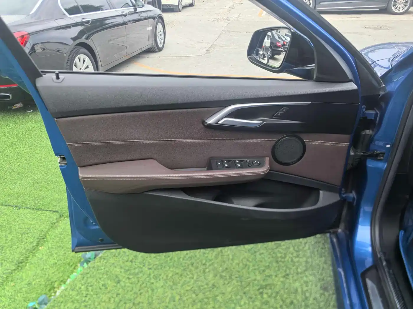 BMW 1 Series 2019 118i M Sport Package фото 5