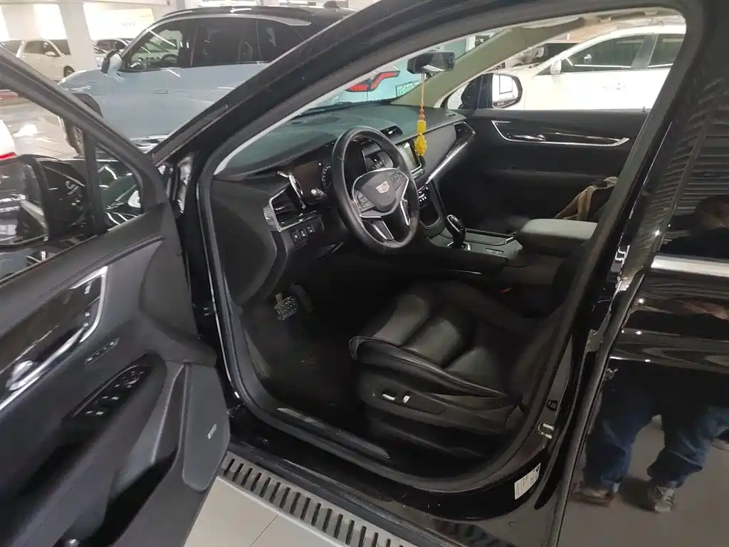Cadillac XT5 2018 25T Luxury фото 16