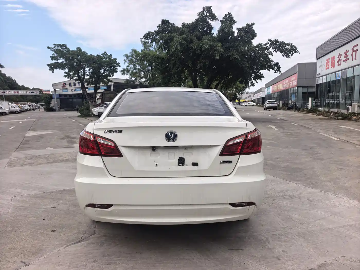 Changan Eado 2015 2015 1.6L Manual Elite China V