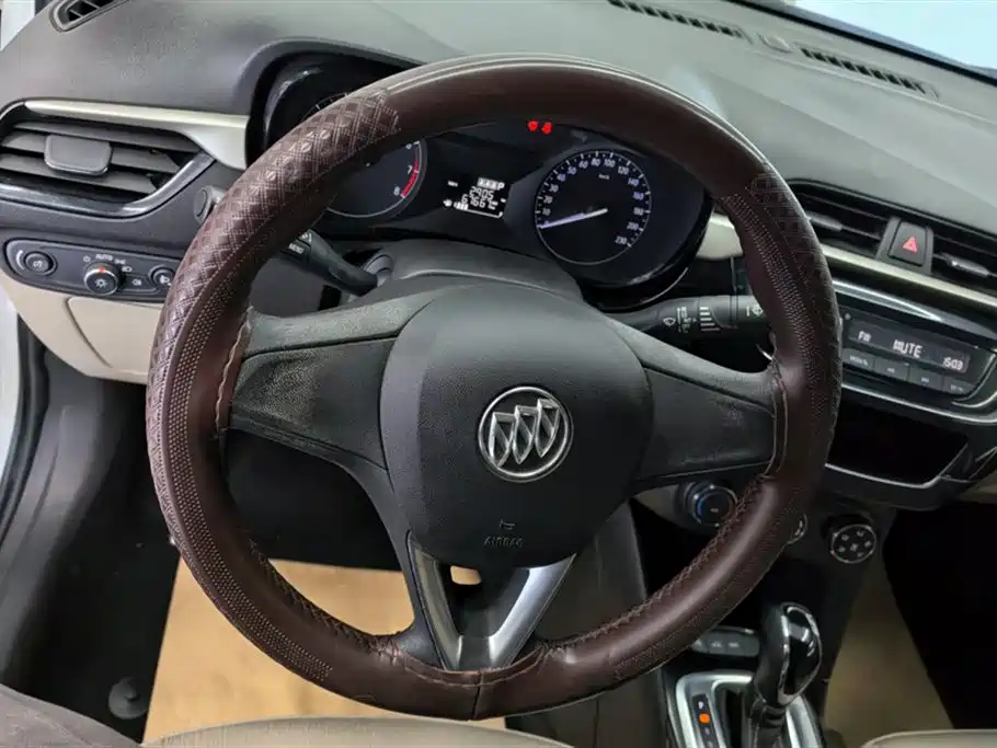 Buick Excelle 2020 15N CVT Elite фото 15