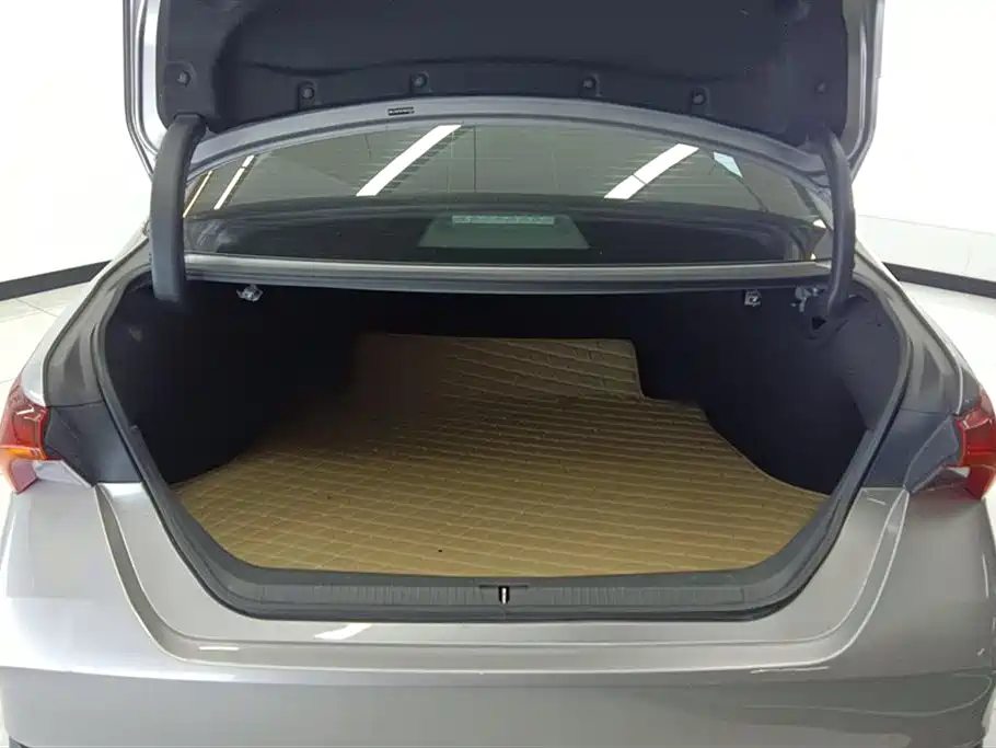 Toyota Avalon 2019 2.0L Luxury Edition (China VI) фото 4