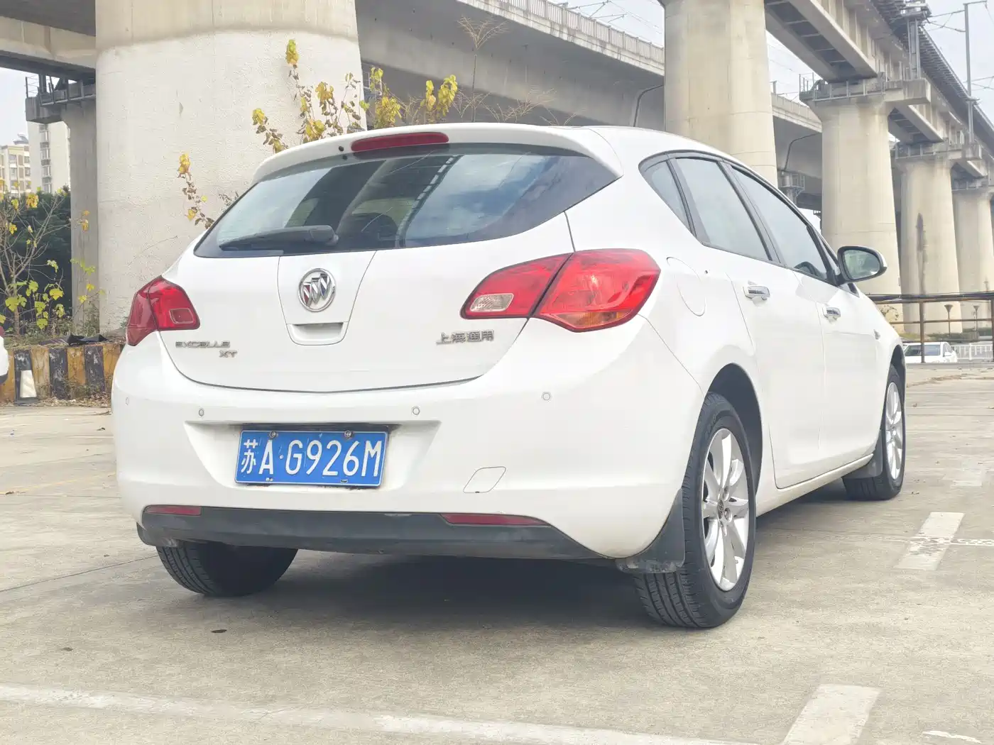 Buick Excelle 2014 XT 1.6L Automatic Fashion фото 16