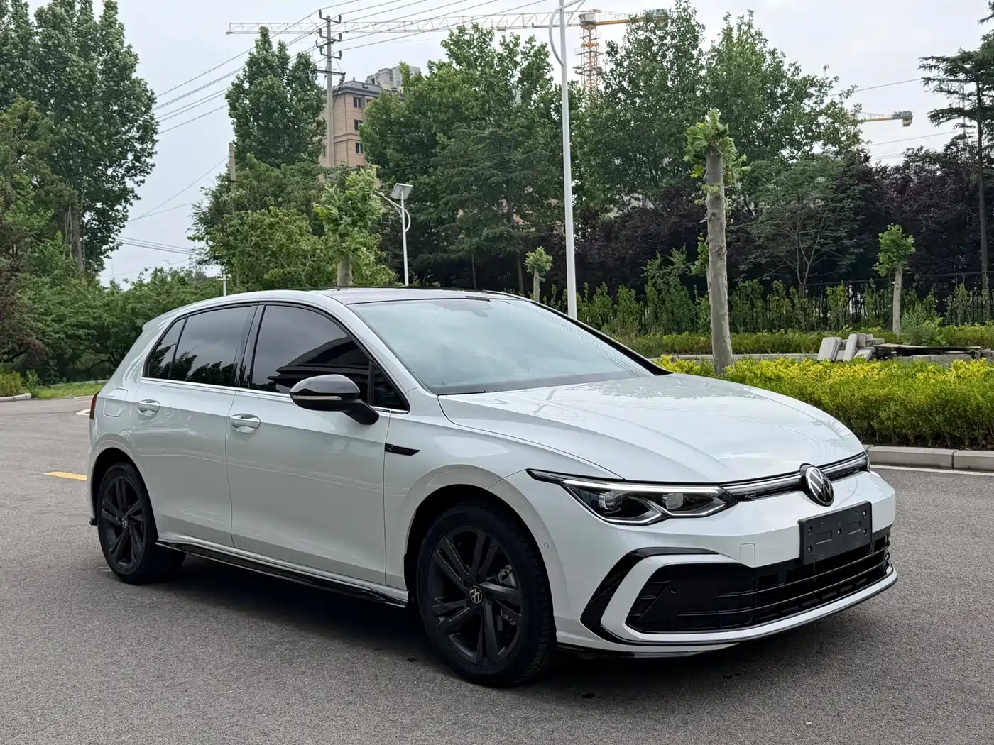 Volkswagen Golf 2023 280TSI DSG R-Line Lite фото 17