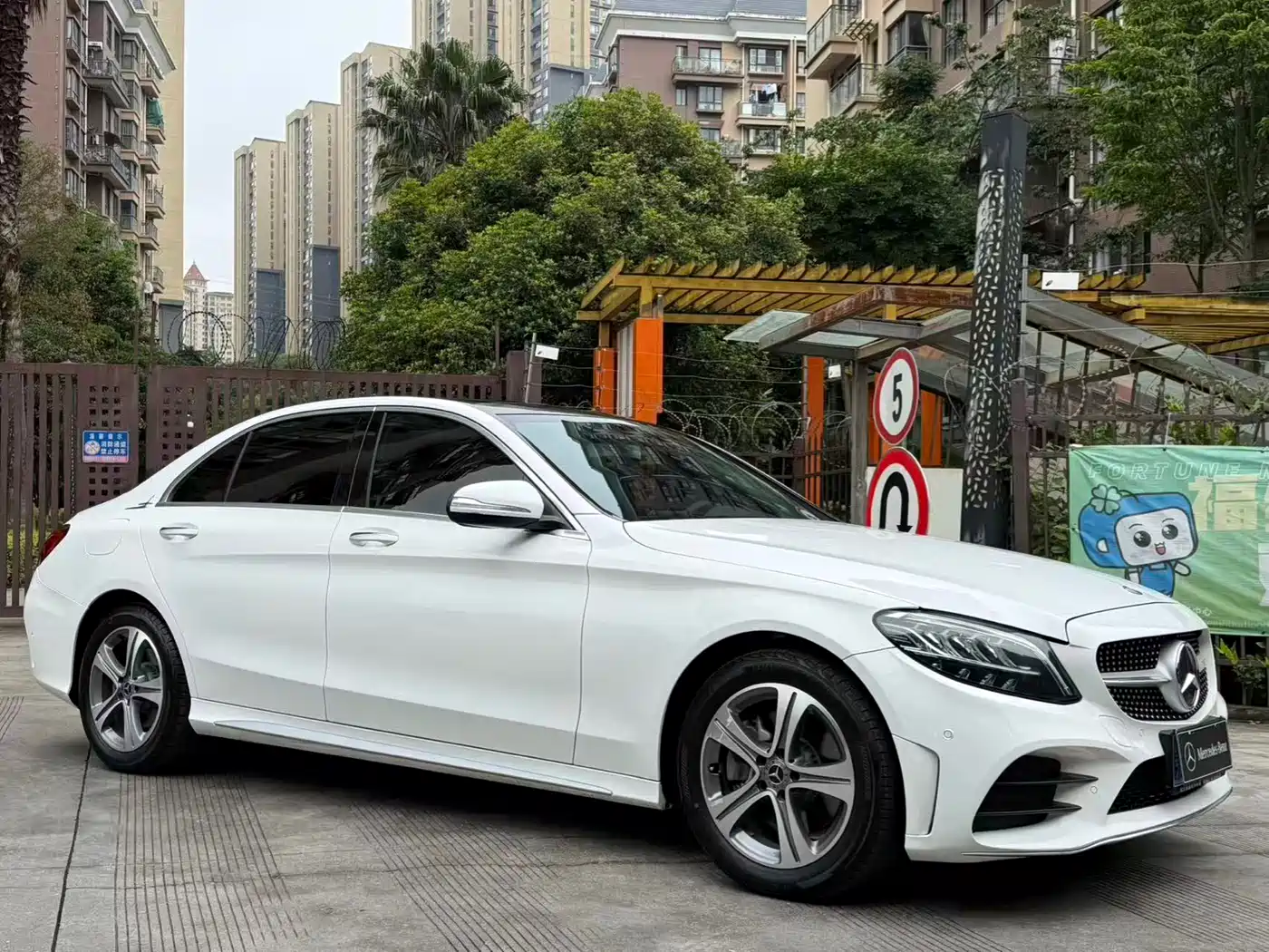 Mercedes-Benz C-Class 2019 C 260 L Sport фото 2