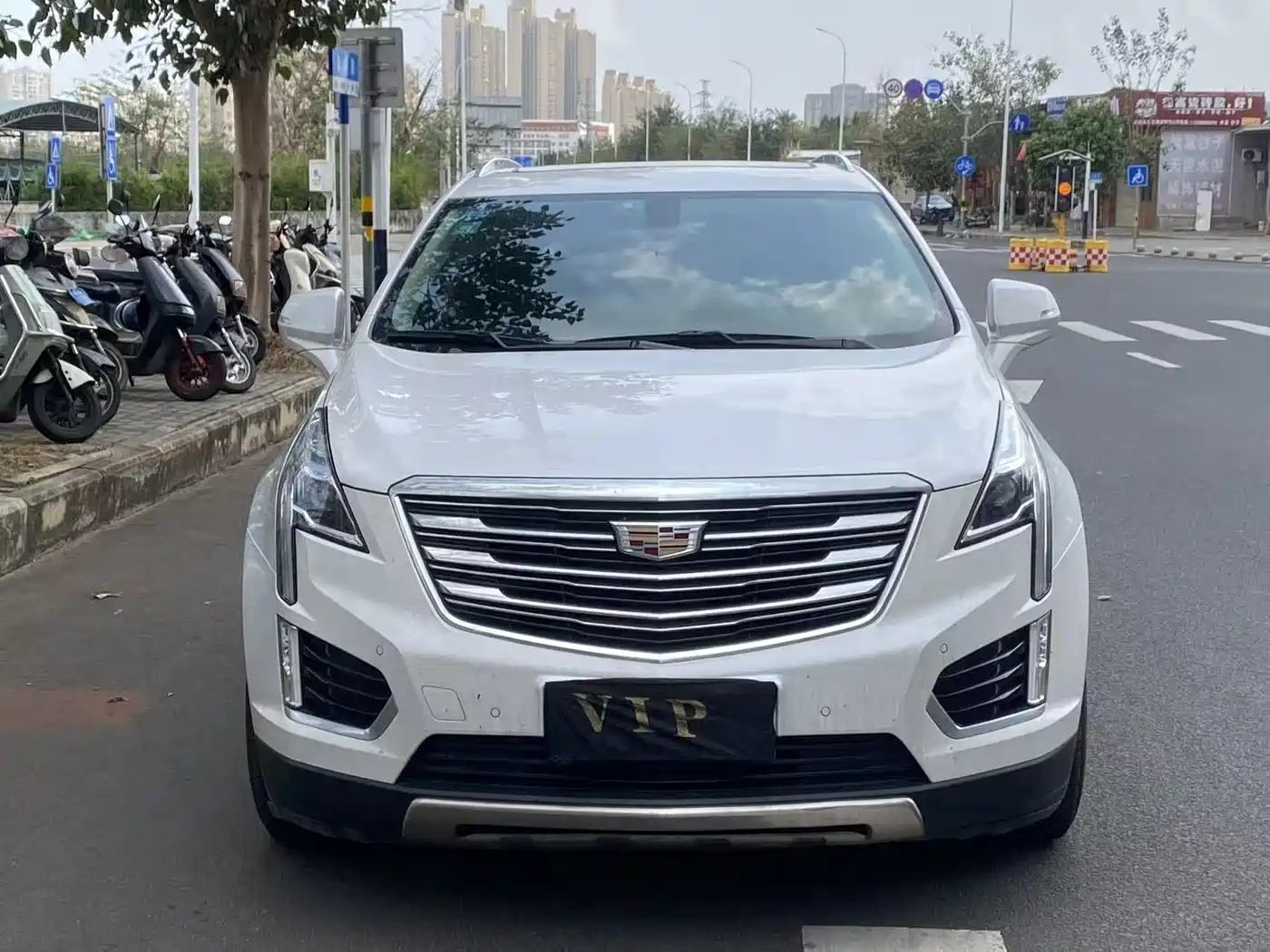 Cadillac XT5 2017 Anniversary Edition 28T 4WD Luxury фото 11