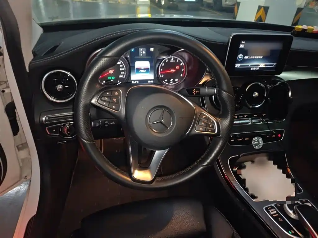 Mercedes-Benz C-Class 2016 C 200 L Sport фото 3