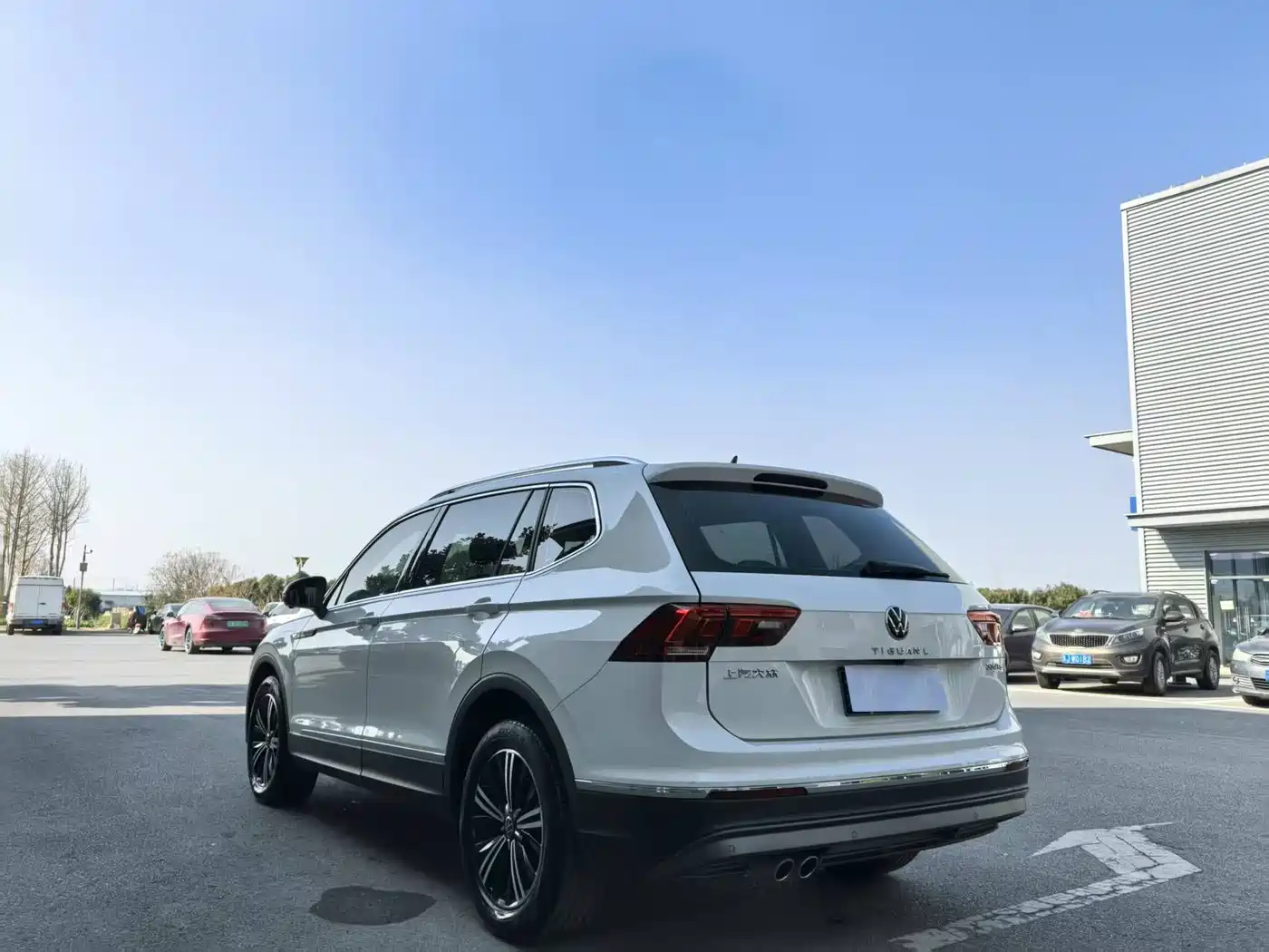 Volkswagen Tiguan L 2021 330TSI Automatic 2WD Comfort фото 5