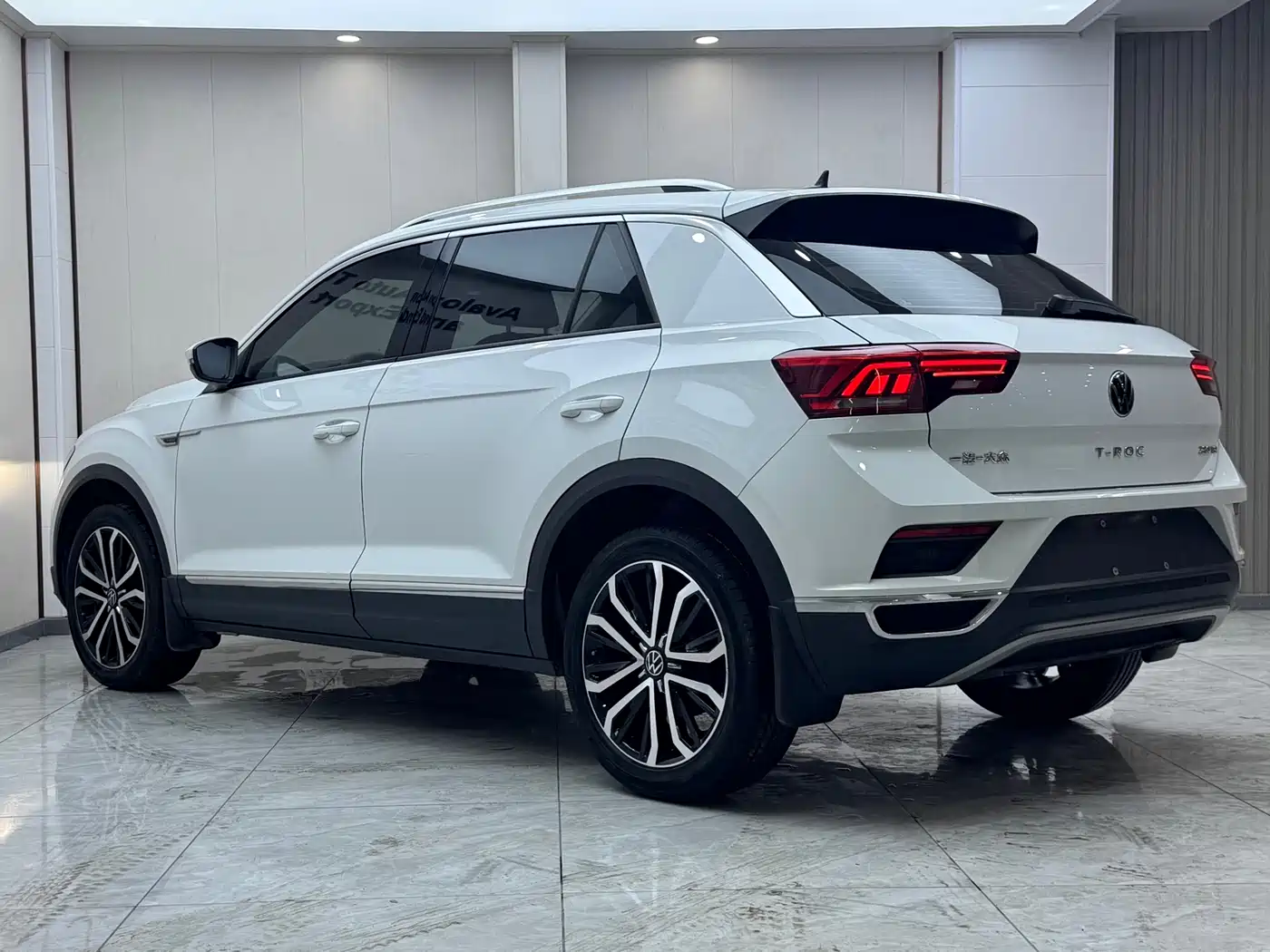 VOLKSWAGEN T ROC EXPLORING SONGS