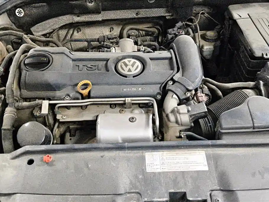 Volkswagen Sagitar 2012 1.4TSI Automatic Luxury фото 10