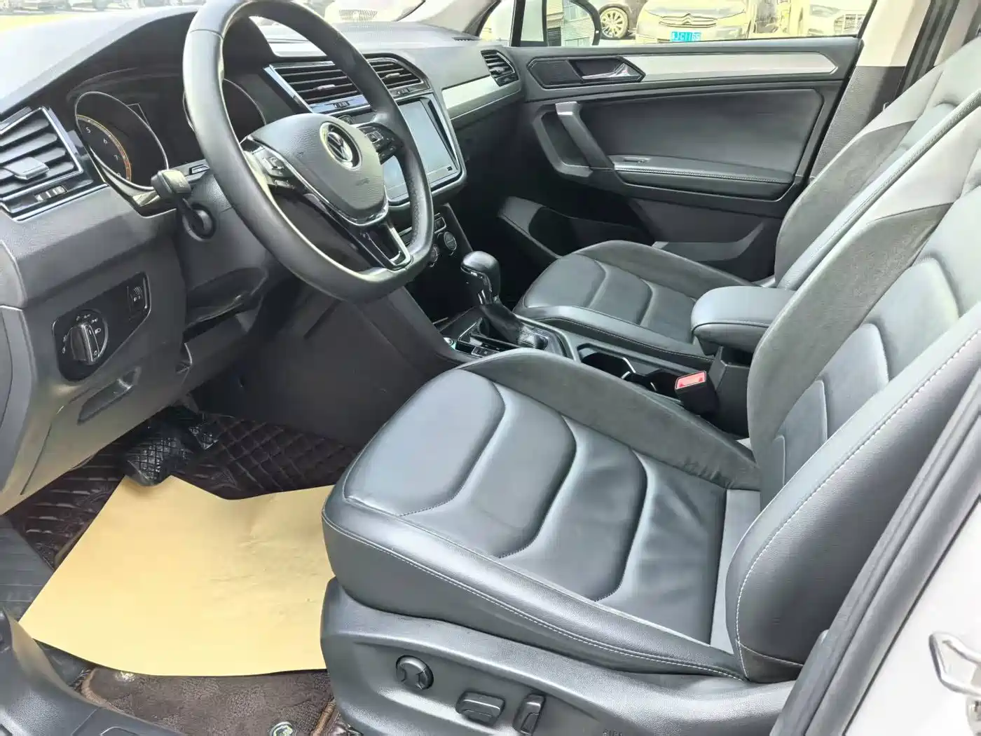Volkswagen Tiguan L 2021 330TSI Automatic 2WD Comfort фото 7