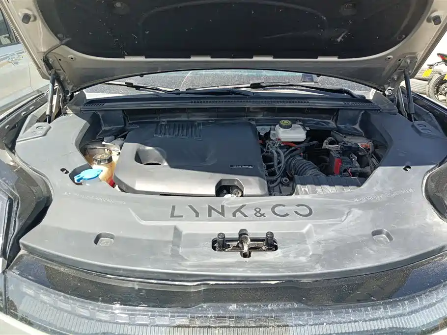 Lynk & Co 08 EM-P 2025 120km Long Range Halo фото 10