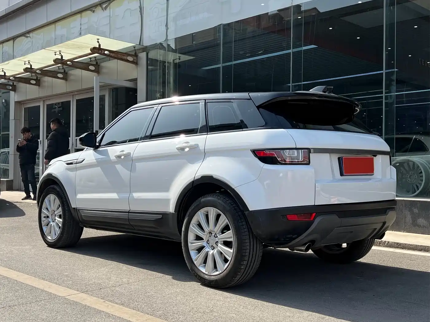 Land Rover Range Rover Evoque 2018 240PS SE Smart Edition фото 4