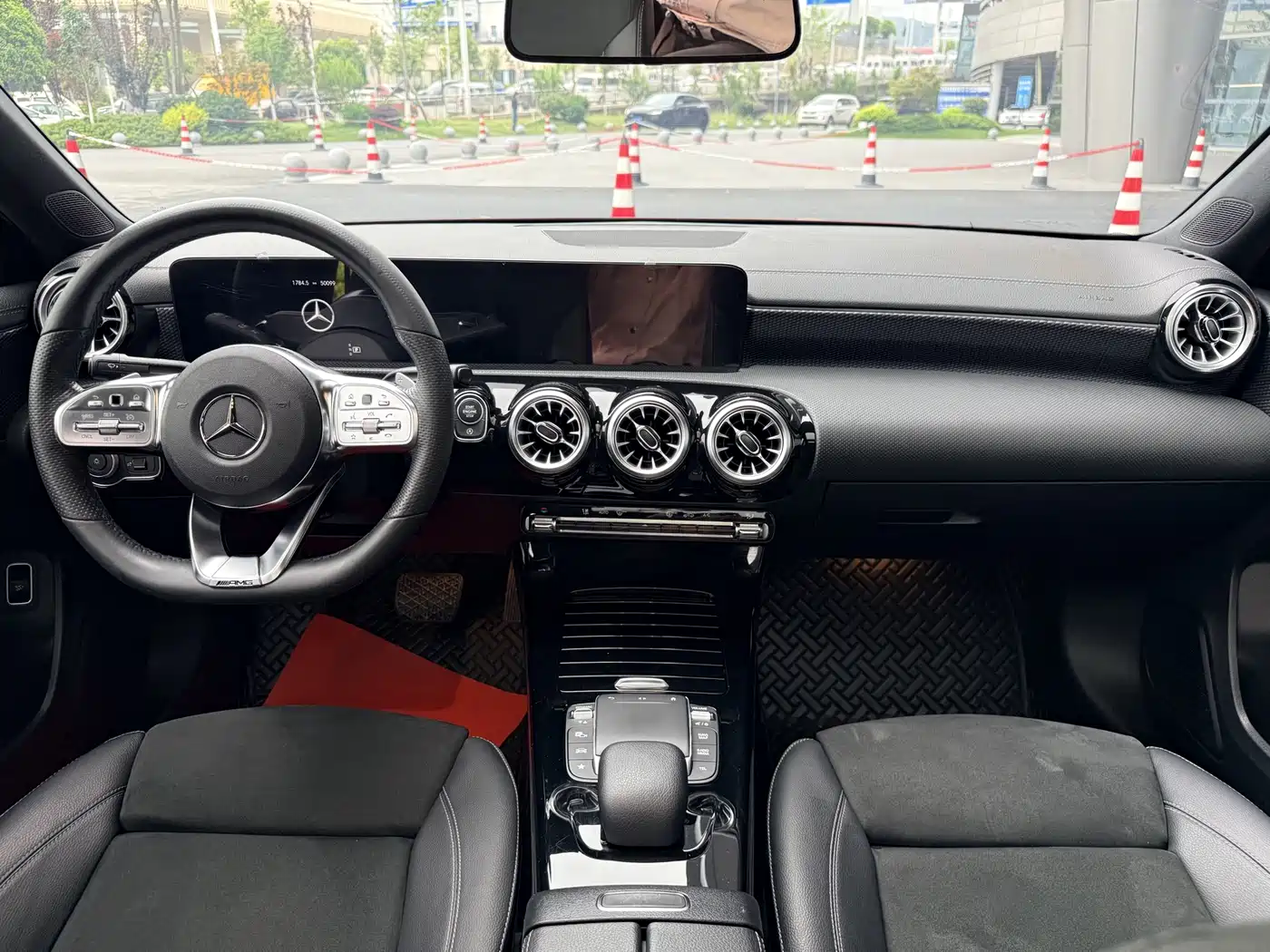 Mercedes-Benz A-Class 2022 Facelift A 200 L Sport Sedan Fashion Style фото 11