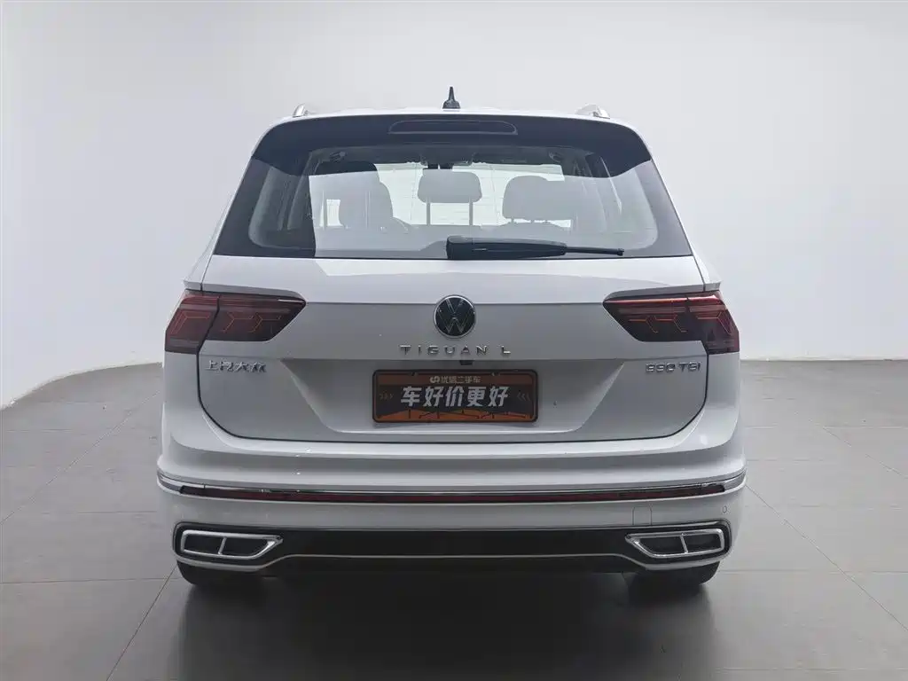 Volkswagen Tiguan L 2024 330TSI Automatic 2WD R-Line Premium Enjoyment Edition фото 4