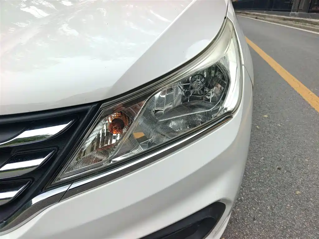 Baojun 310 2018 2017 1.5L Auto Comfort