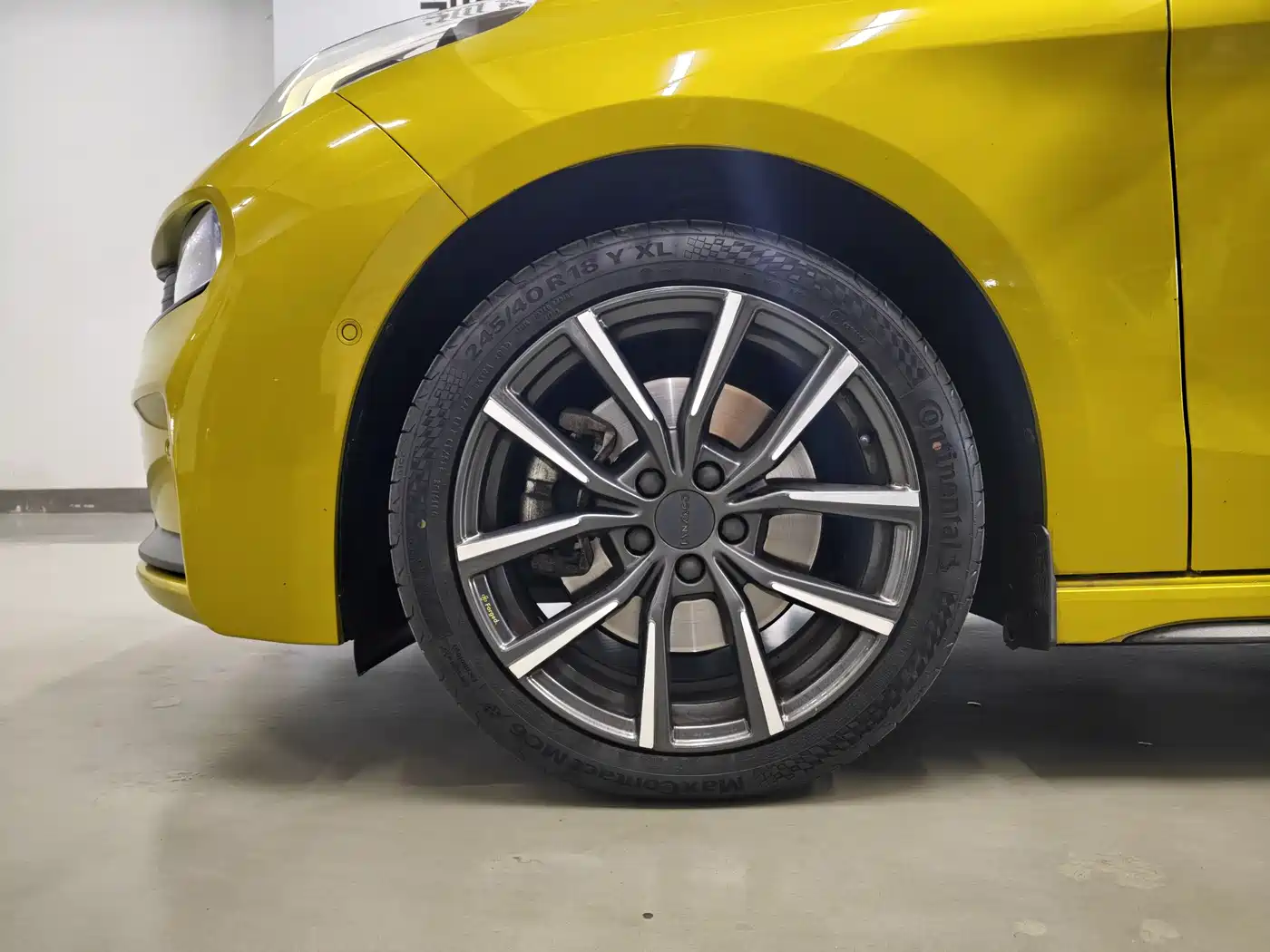Lynk & Co 03 2022 03+ 2.0TD Auto Wind Rider Edition фото 14
