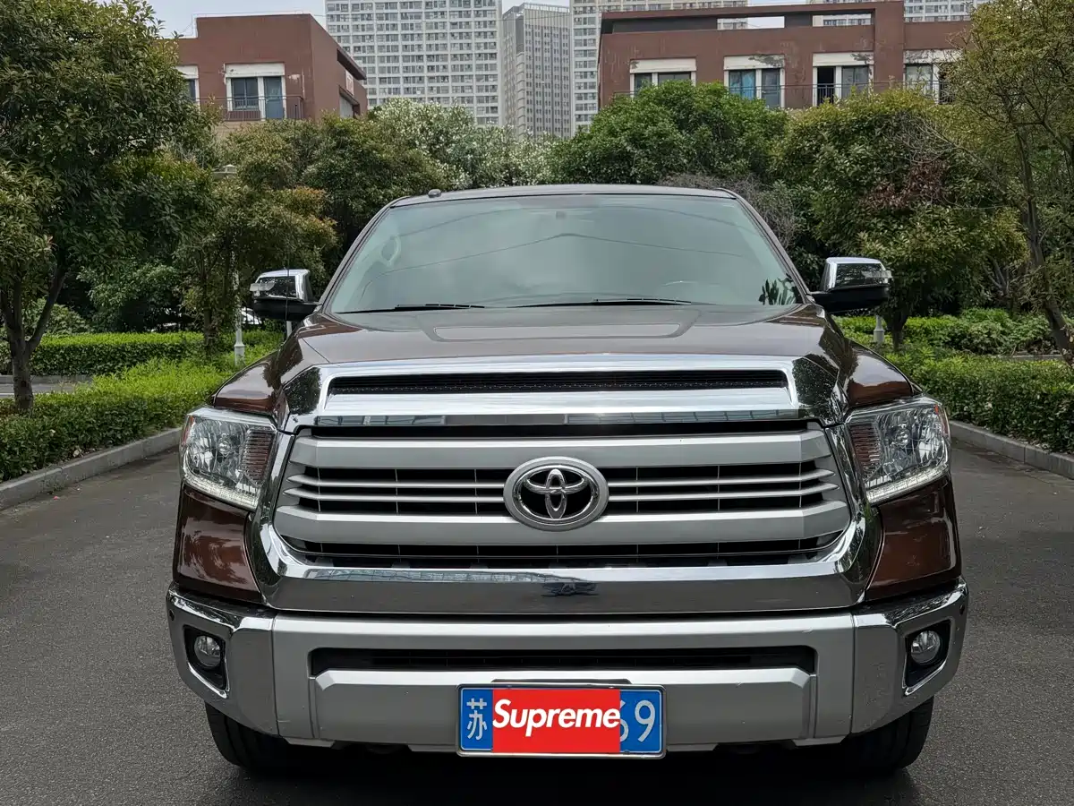 Toyota Tundra 2014 5.7L 1794 Edition