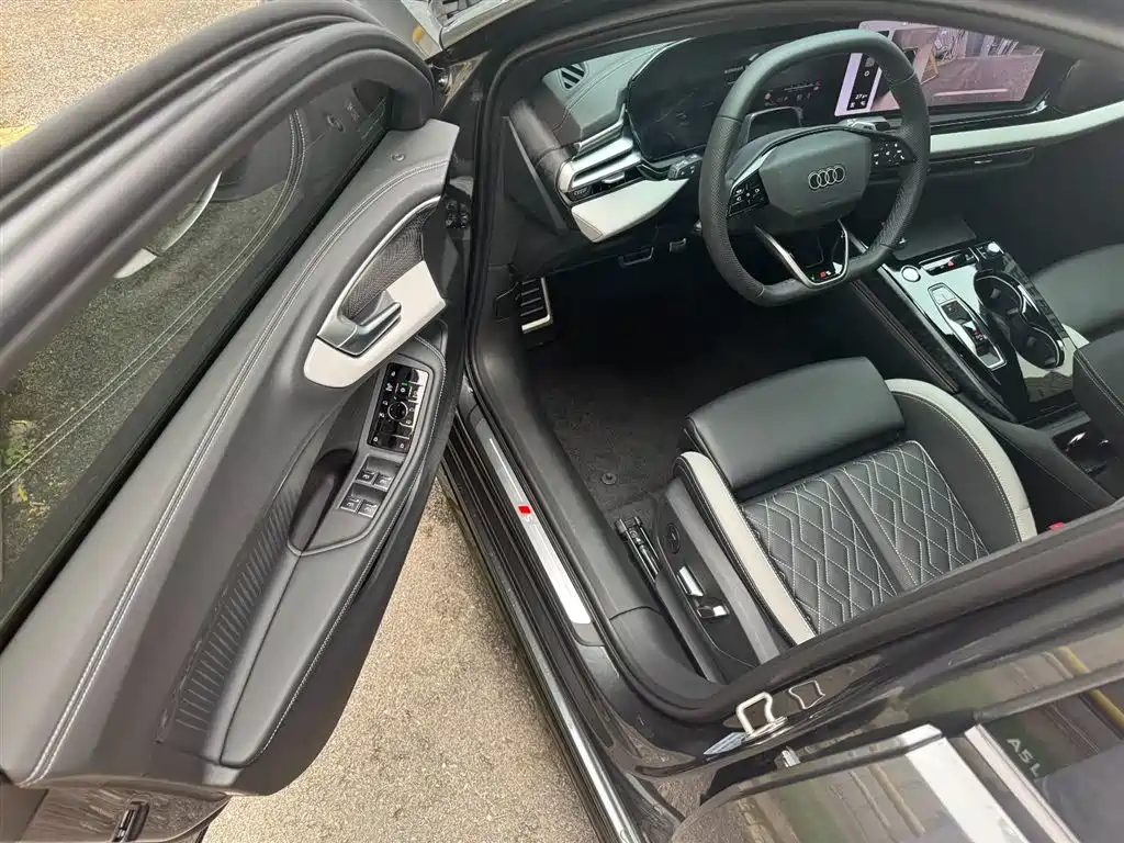 AUDI A5L