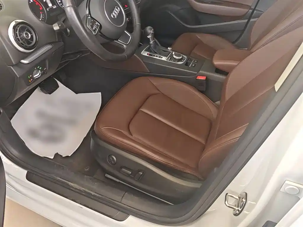 Audi A3 2015 Sportback 35 TFSI Millionth Anniversary Comfort Enjoyment Type фото 15