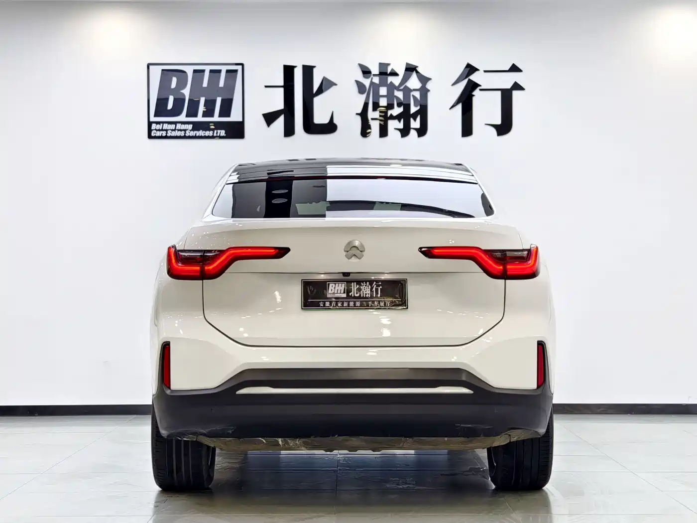 Фото 6 - NIO EC6