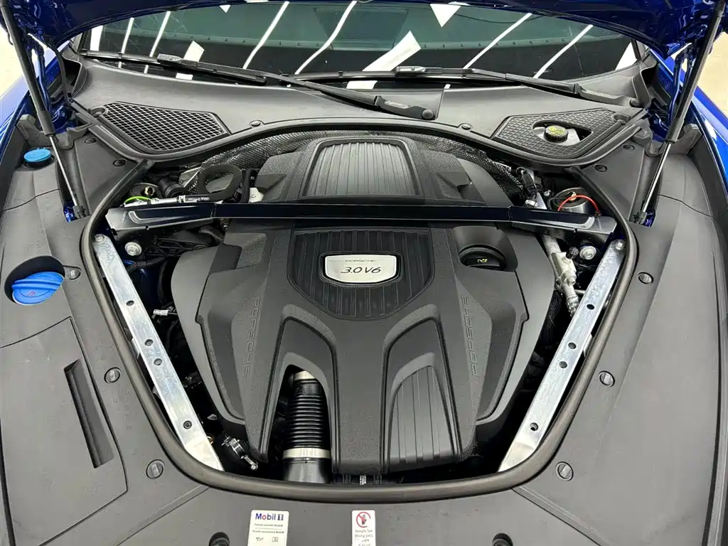 Porsche Panamera 2017 Panamera 4 Sport Turismo 3.0T фото 23