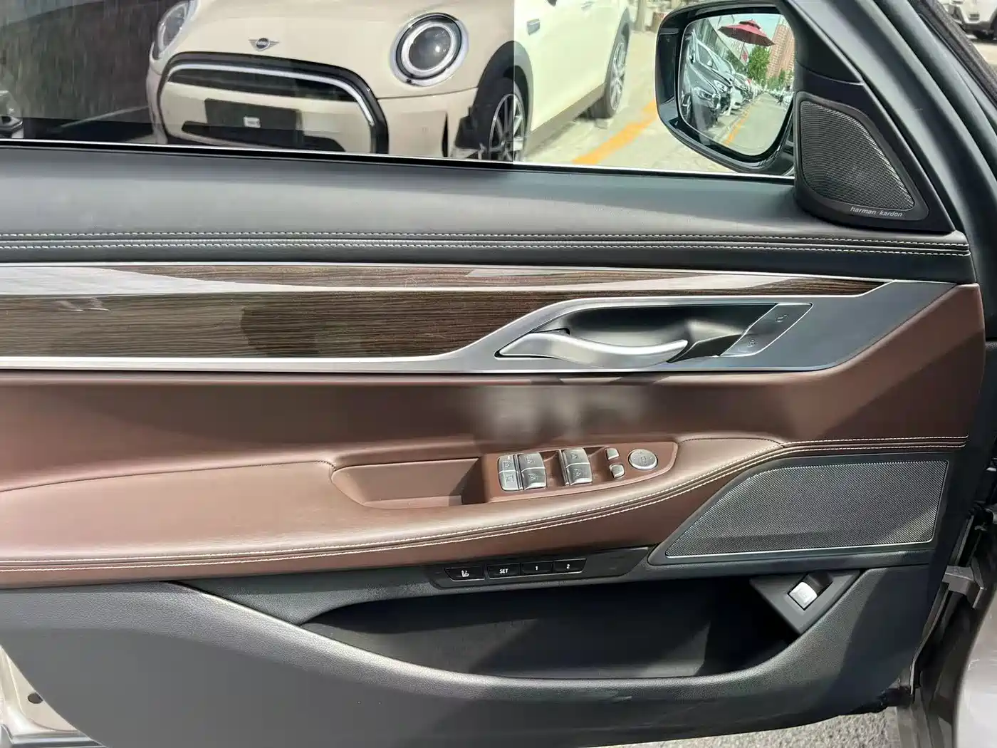 BMW 7 Series 2019 Facelift 730Li Luxury Package фото 7