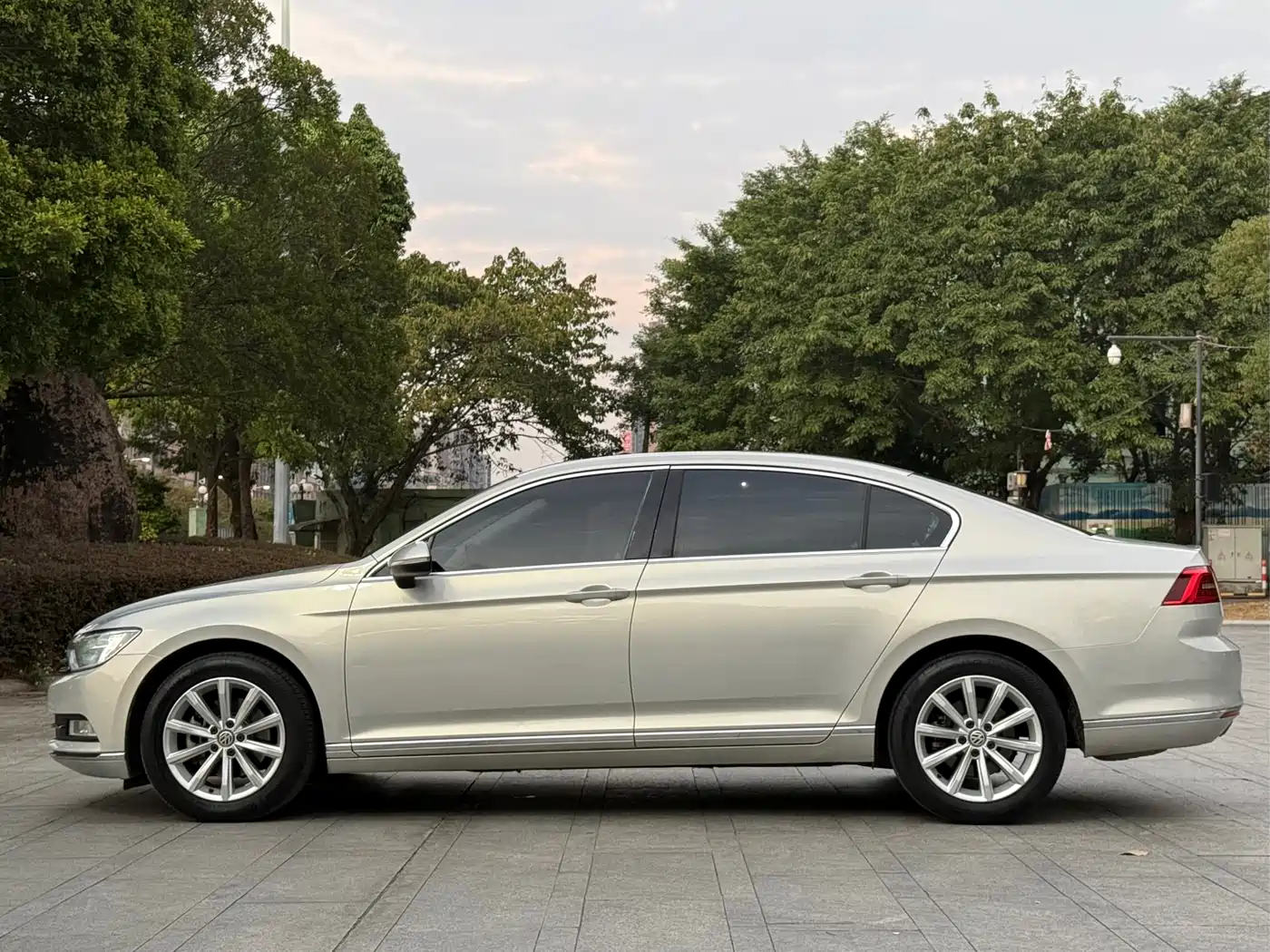 Volkswagen Magotan 2019 280TSI DSG Leading China VI фото 7
