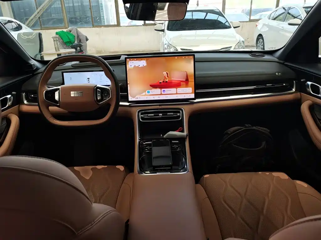 Geely Galaxy Galaxy A7 2025 EM-i фото 10
