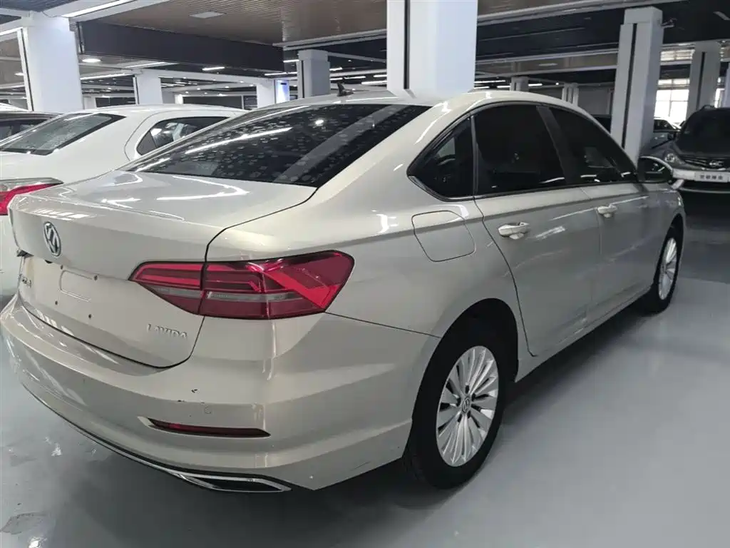 Volkswagen Lavida 2019 280TSI DSG Comfort Edition China VI фото 5